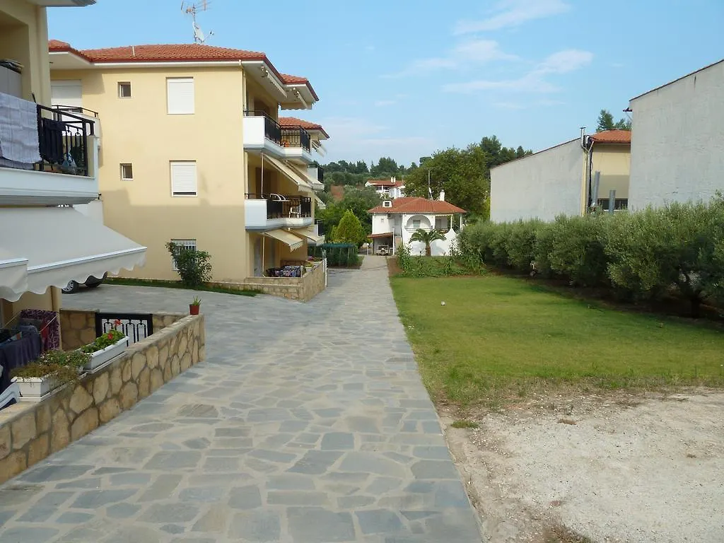 מטהמורפוסי Dimi Apartments